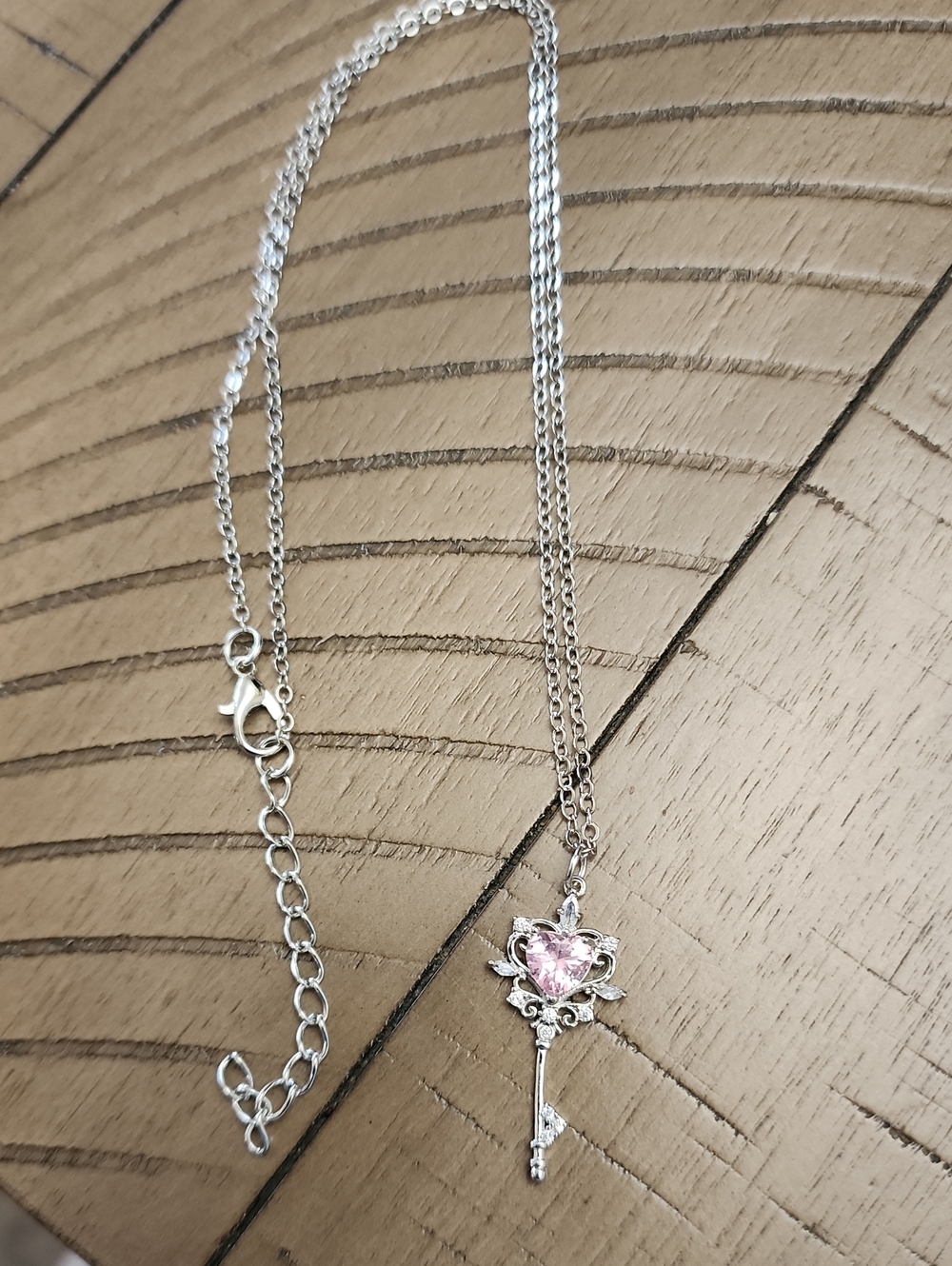1Pc Key Necklace With Heart Opal - Perfect For Daily Wear And Gifting - April - Picture 2 of 3